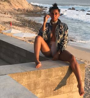 Laura Govan feet photo 19