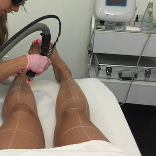 Laura Govan feet photo 13