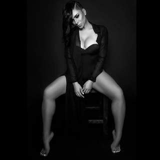 Laura Govan feet photo 9