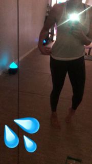 Laura Govan feet photo 6
