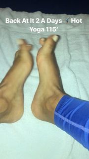 Laura Govan feet photo 20