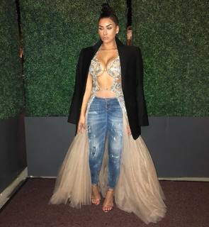 Laura Govan feet photo 13