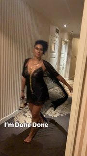 Laura Govan feet photo 15