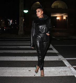 Laura Govan feet photo 7