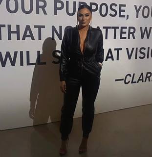 Laura Govan feet photo 18