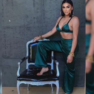 Laura Govan feet photo 10