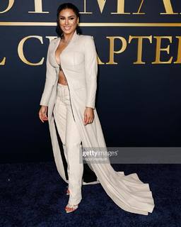 Laura Govan feet photo 12