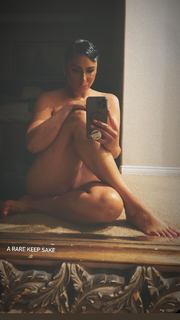 Laura Govan feet photo 9