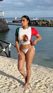 Laura Govan feet photo 12