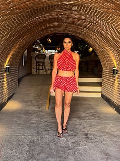 Laura Govan feet photo 12