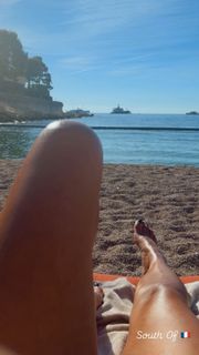 Laura Govan feet photo 4