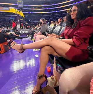 Laura Govan feet photo 2