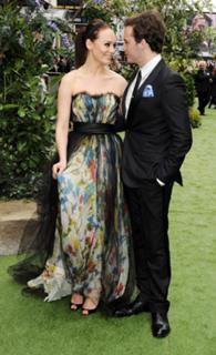 Laura Haddock feet photo thumbnail