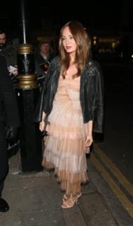 Laura Haddock feet photo thumbnail