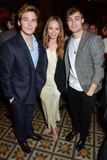 Laura Haddock feet photo thumbnail