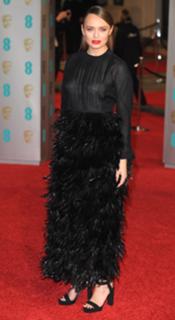 Laura Haddock feet photo thumbnail