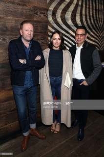Laura Haddock feet photo thumbnail