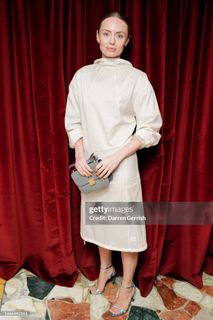 Laura Haddock feet photo thumbnail