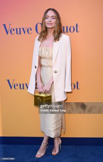 Laura Haddock feet photo thumbnail