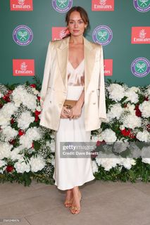 Laura Haddock feet photo thumbnail