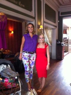 Laura Hamilton feet photo thumbnail