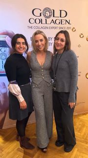 Laura Hamilton feet photo thumbnail