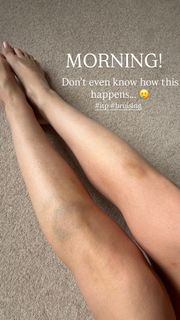Laura Hamilton feet photo 2
