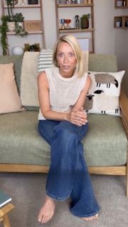 Laura Hamilton feet photo 13