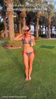 Laura Hamilton feet photo 9