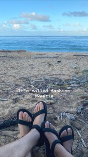 Laura Harrier feet photo thumbnail
