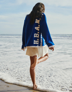 Laura Harrier feet photo thumbnail