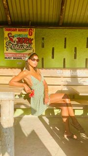 Laura Harrier feet photo thumbnail