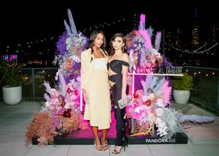 Laura Harrier feet photo thumbnail