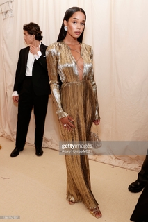 Laura Harrier feet photo thumbnail