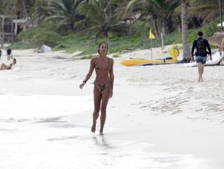 Laura Harrier feet photo thumbnail