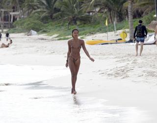 Laura Harrier feet photo thumbnail