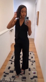 Laura Harrier feet photo thumbnail