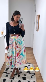 Laura Harrier feet photo thumbnail