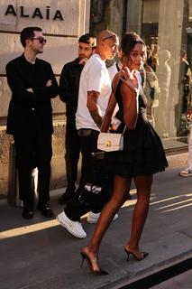 Laura Harrier feet photo thumbnail