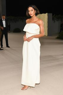 Laura Harrier feet photo thumbnail