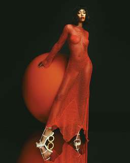 Laura Harrier feet photo thumbnail