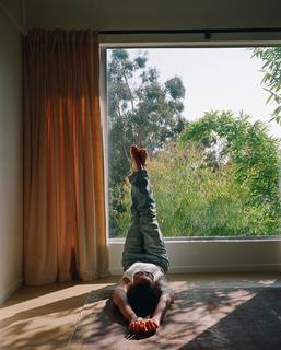 Laura Harrier feet photo thumbnail