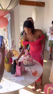 Laura Harrier feet photo thumbnail