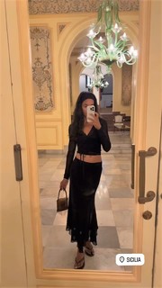 Laura Harrier feet photo thumbnail