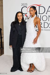 Laura Harrier feet photo thumbnail