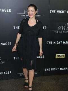 Laura Harring feet photo thumbnail