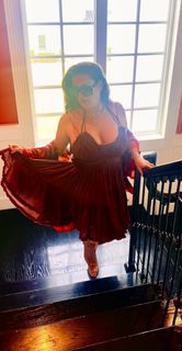Laura Harring feet photo 7