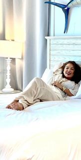 Laura Harring feet photo 2