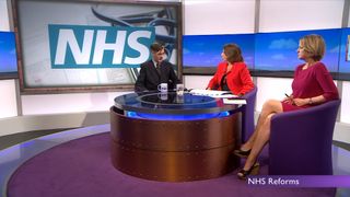 Laura Kuenssberg feet photo 10