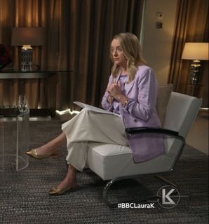Laura Kuenssberg feet photo 14